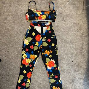 We Wore What Floral Set never worn